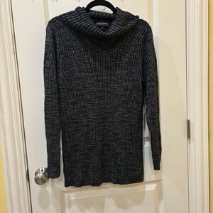 Dana Buchman gray cowl neck sweater sz L